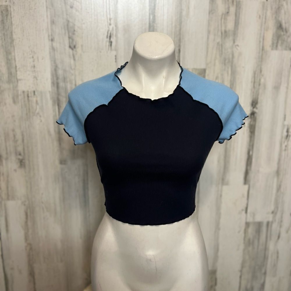 Backless top